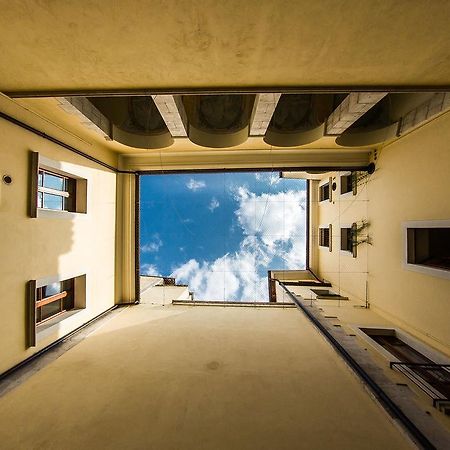 B&B La Dimora スルモナ エクステリア 写真